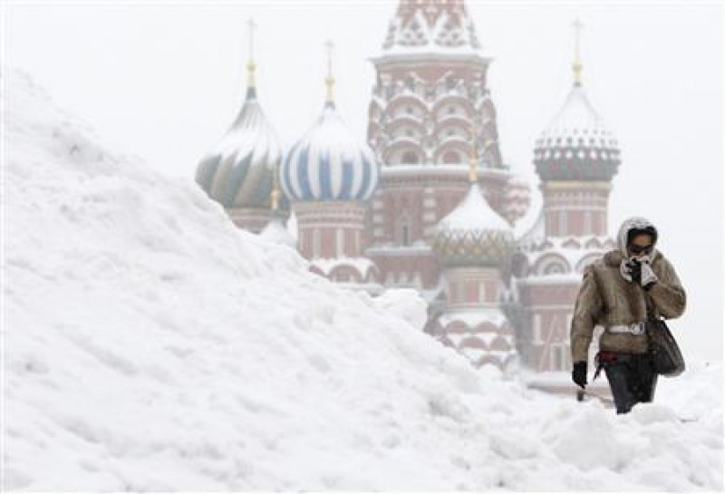 Imagem Ilustrando a Notícia: Neve causa transtornos e morte na Rússia