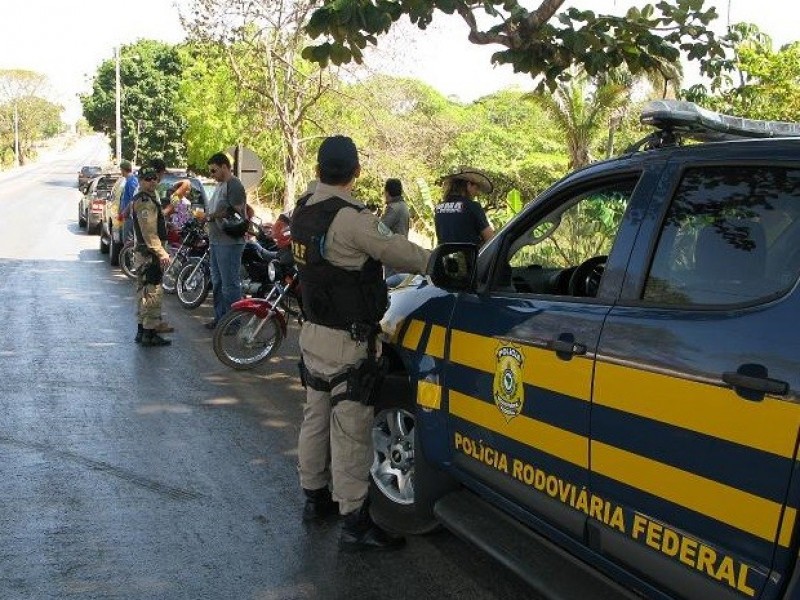 Imagem Ilustrando a Notícia: PRF inicia operação nas rodovias nesta quarta-feira (1)