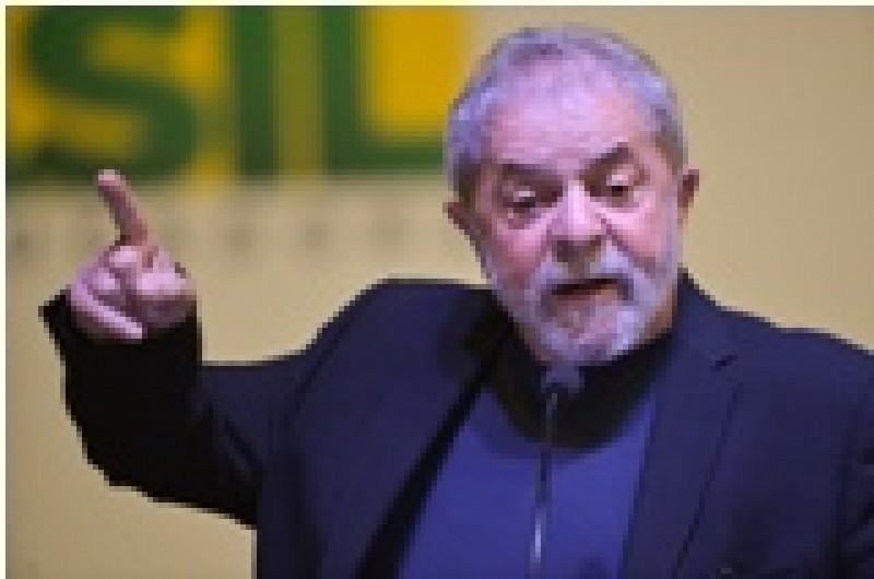 Imagem Ilustrando a Notícia: PF mantém depoimentos de mulher e filho de Lula