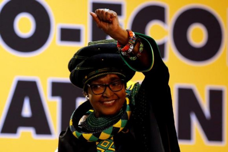 Imagem Ilustrando a Notícia: Morre na África do Sul ativista Winnie Mandela, aos 81 anos