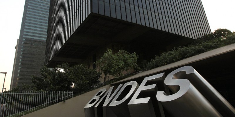 Imagem Ilustrando a Notícia: BNDES lança plataforma de transparência em parceria com TCU