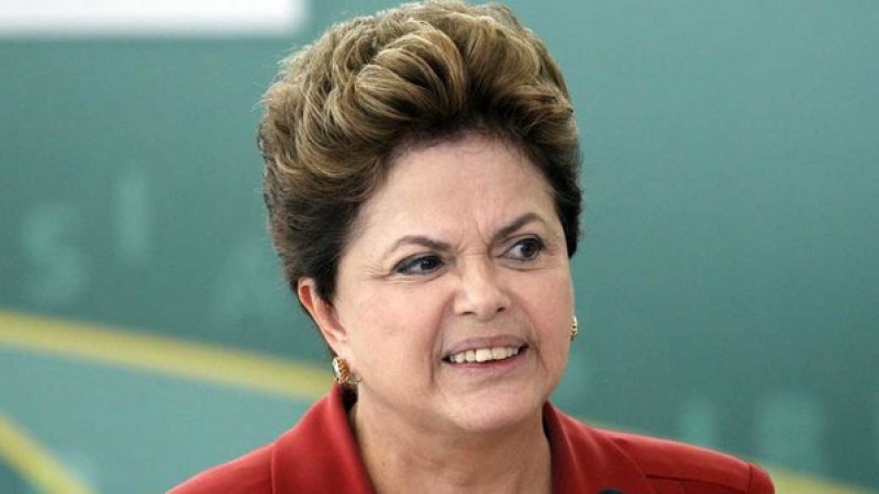 Imagem Ilustrando a Notícia: Dilma tratou pessoalmente de caixa 2 em 2014, dizem Santana e Mônica Moura