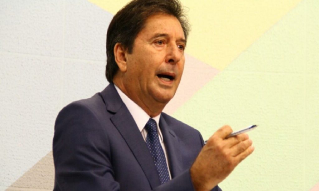 Imagem Ilustrando a Notícia: Em vídeo, Maguito Vilela anuncia pré-candidatura à Prefeitura de Goiânia