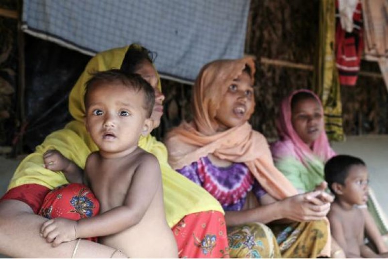Imagem Ilustrando a Notícia: Unicef diz que 520 mil crianças rohingyas correm risco por chegada de chuvas