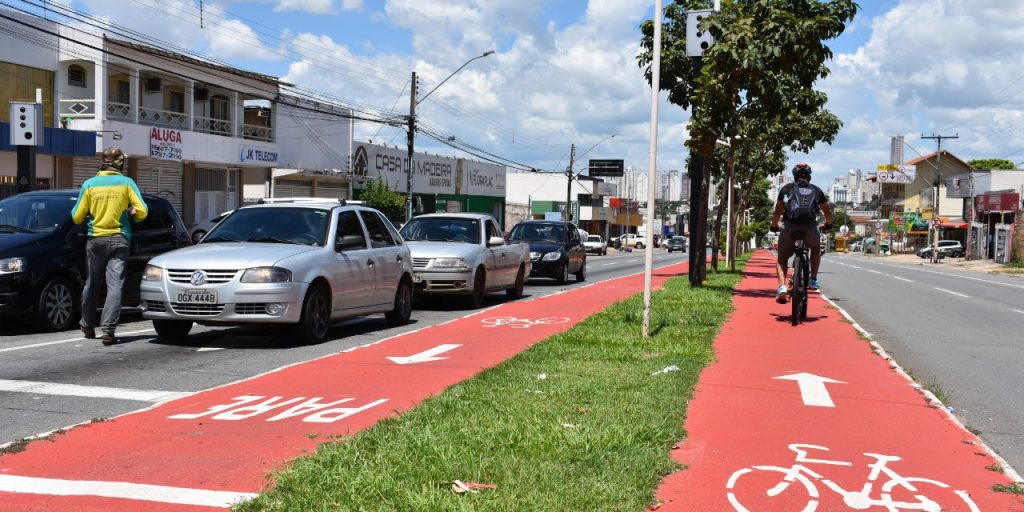 Imagem Ilustrando a Notícia: Prefeitura de Goiânia revitaliza malha cicloviária da cidade