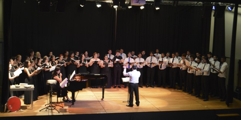 Imagem Ilustrando a Notícia: Coro Sinfônico Jovem de Goiás se apresenta no Teatro Goiânia