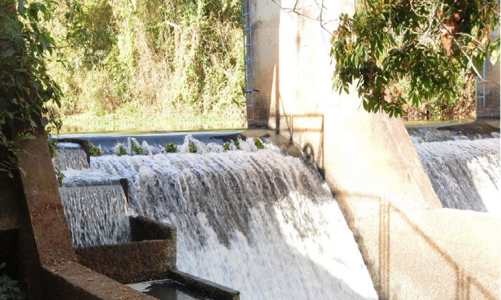 Imagem Ilustrando a Notícia: Meia Ponte atinge nível 3 em Goiânia e o alerta é de falta de água na região