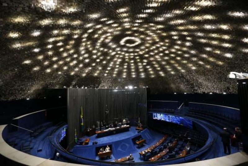 Imagem Ilustrando a Notícia: Senado conclui votação da PEC do Teto dos Gastos Públicos nesta terça-feira