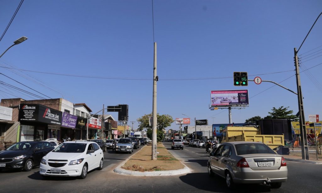 Imagem Ilustrando a Notícia: Confira as rotas de desvios para escapar de congestionamentos na Avenida Jamel Cecílio, em Goiânia