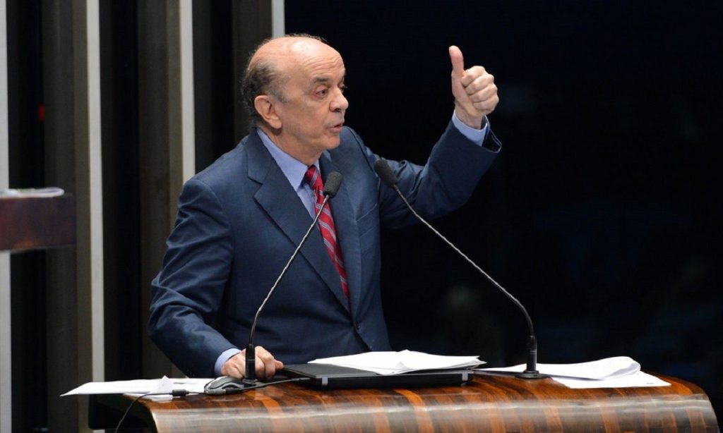 Imagem Ilustrando a Notícia: Toffoli suspende investigações da Lava Jato sobre senador José Serra