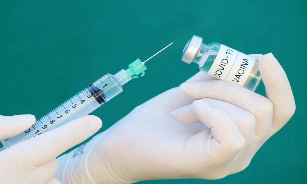 Imagem Ilustrando a Notícia: Rússia inicia testes de segunda vacina contra a Covid-19