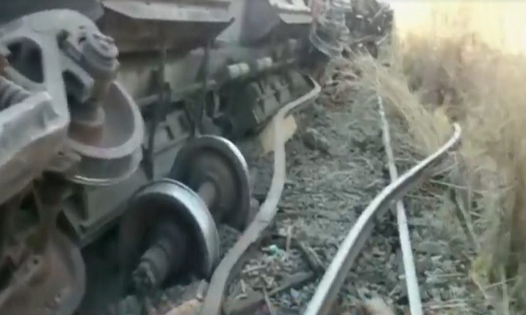 Imagem Ilustrando a Notícia: Trem de carga tomba em ferrovia de Orizona, no Sul de Goiás