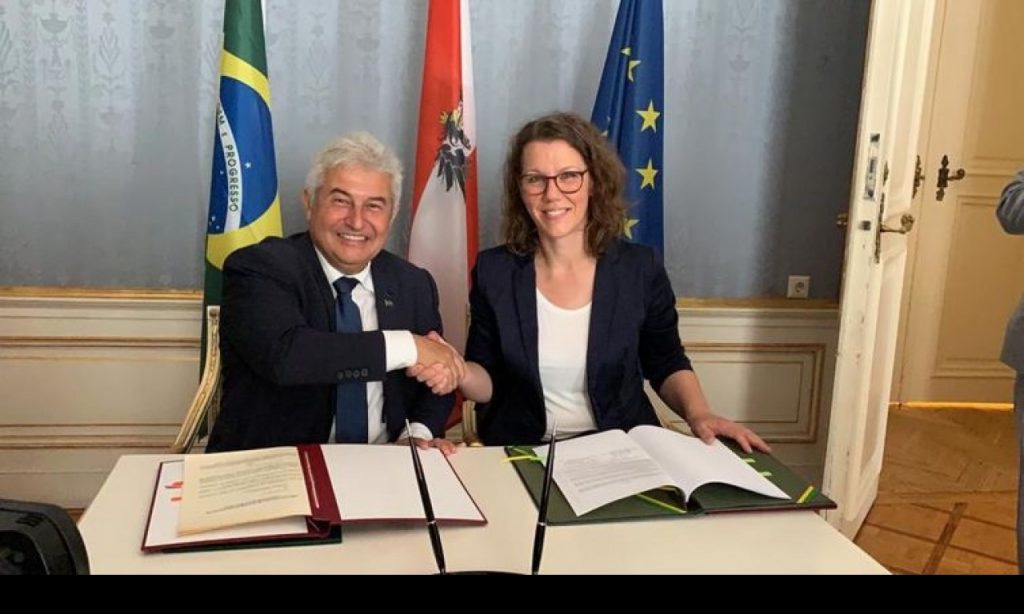 Imagem Ilustrando a Notícia: Brasil e Áustria firmam acordo de cooperação tecnológica