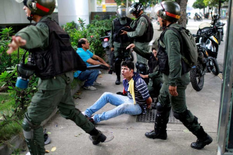 Imagem Ilustrando a Notícia: ONU acusa Venezuela de tortura e maus-tratos a manifestantes e detidos