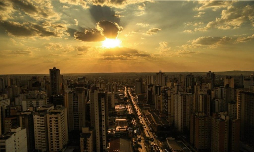 Imagem Ilustrando a Notícia: Goiânia atinge maior temperatura em 5 anos, registrando 40º na última terça-feira (29)