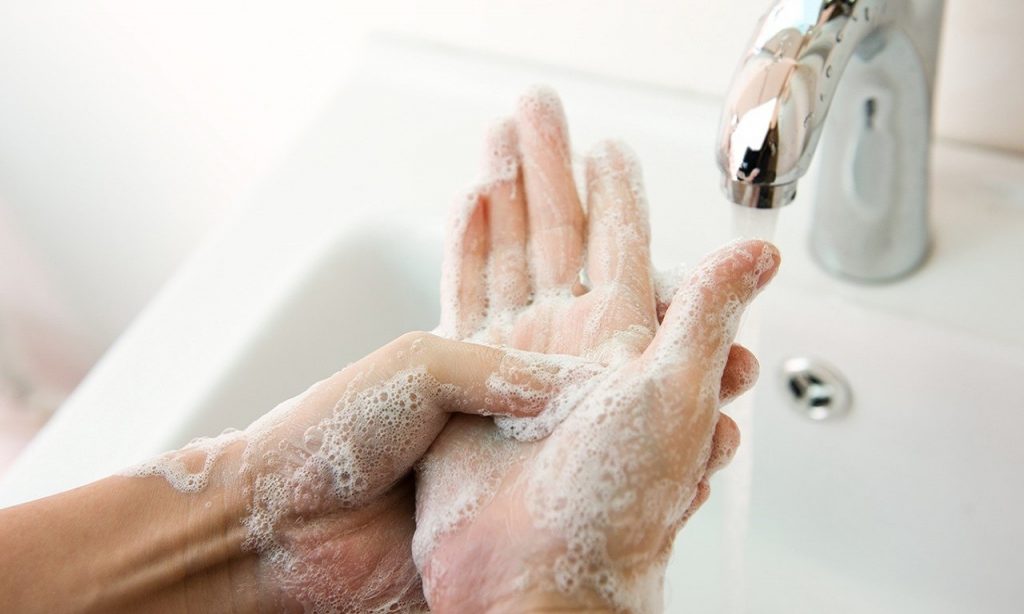 Imagem Ilustrando a Notícia: Coronavirus: Governo Federal alerta população para hábitos básicos de higiene