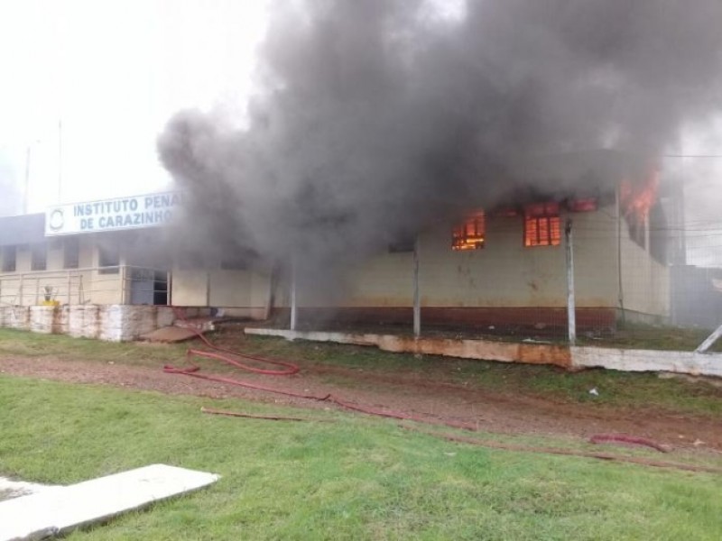 Imagem Ilustrando a Notícia: Incêndio em penitenciária do Rio Grande do Sul deixa cinco mortos