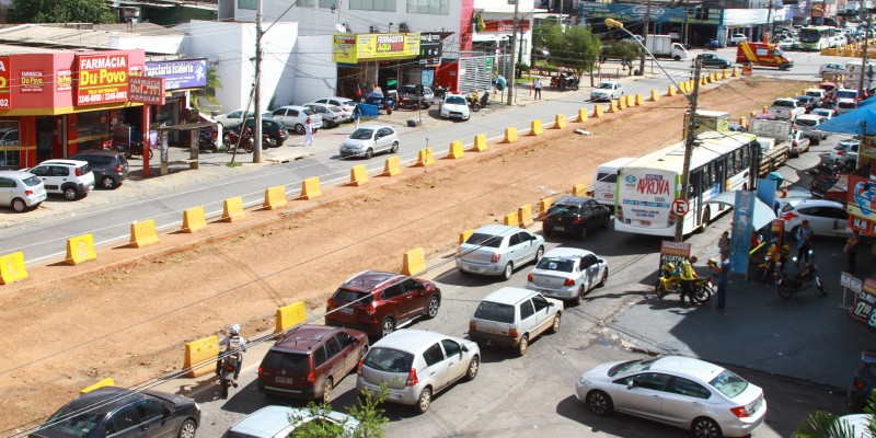 Imagem Ilustrando a Notícia: Parado, trecho sul do BRT causa prejuízos aos comerciantes