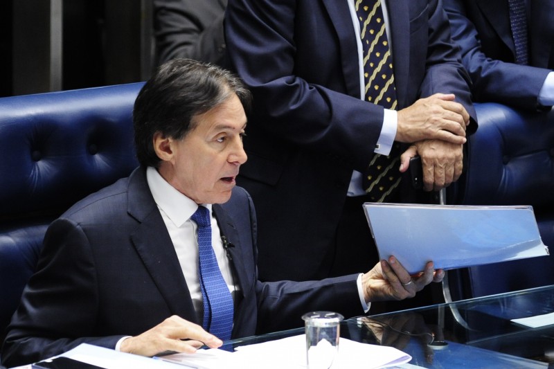 Imagem Ilustrando a Notícia: Parlamentares pedirão apoio de Eunício para resolver impasse na CMO