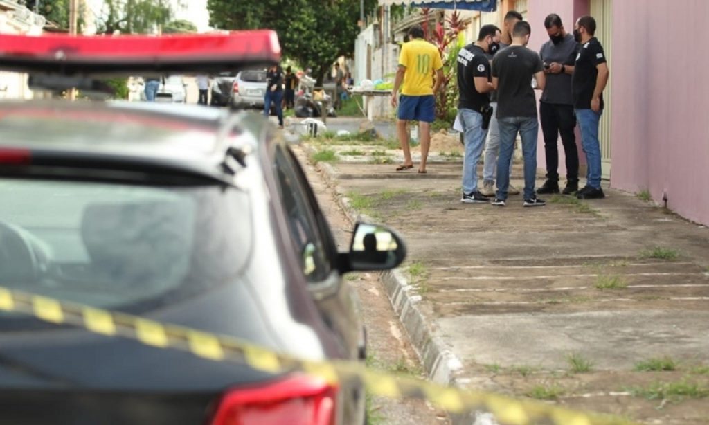 Imagem Ilustrando a Notícia: Suspeito de matar rival morre em confronto com a Rotam em Goiânia