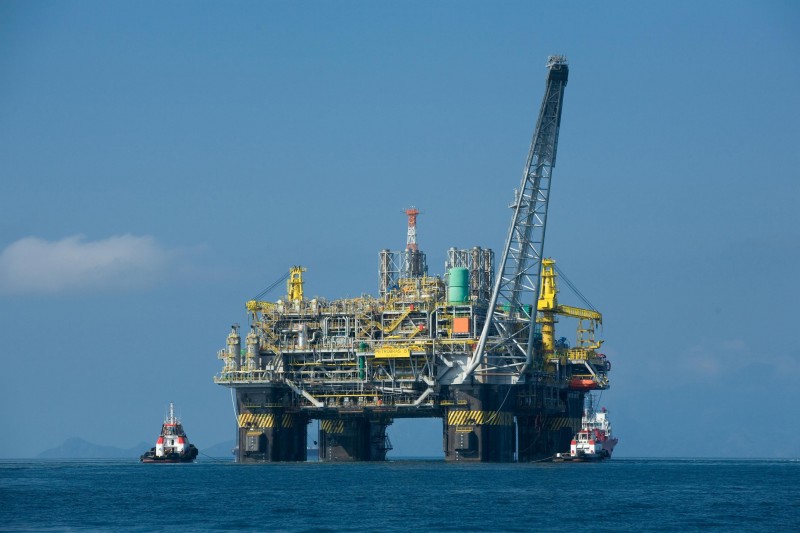 Imagem Ilustrando a Notícia: Produção de petróleo no Brasil caiu 3% em janeiro