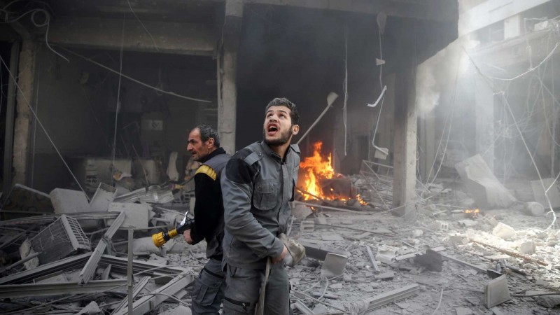 Imagem Ilustrando a Notícia: Novos ataques deixam pelo menos 21 mortos em Ghouta Oriental, em Damasco