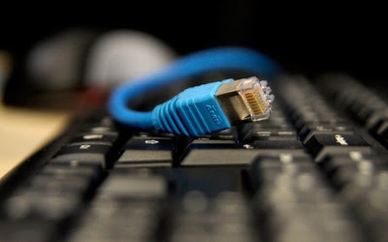 Imagem Ilustrando a Notícia: Anatel proíbe redução na velocidade de internet fixa