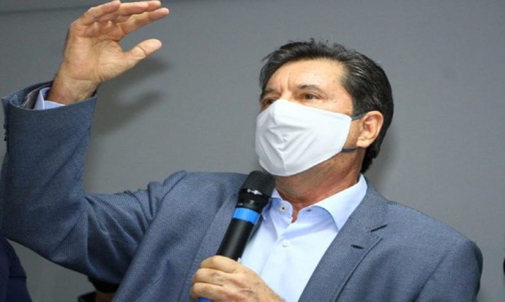 Imagem Ilustrando a Notícia: Prefeito eleito, Maguito Vilela, apresenta sangramento nos pulmões