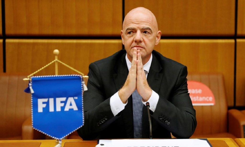 Imagem Ilustrando a Notícia: Presidente da Fifa, Gianni Infantino, é diagnosticado com Covid-19