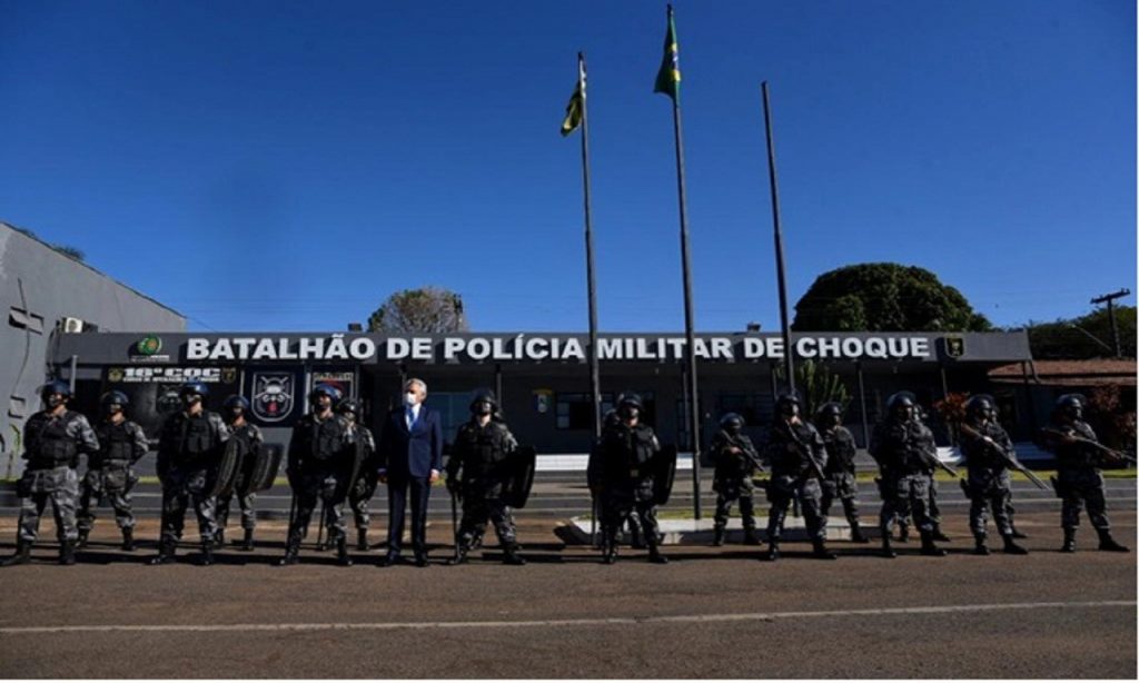 Imagem Ilustrando a Notícia: Governador Ronaldo Caiado planeja expandir Comando de Missões Especiais para todo Estado
