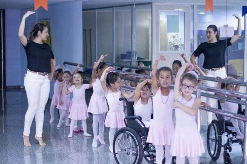 Imagem Ilustrando a Notícia: Ballet Terapêutico do Crer promove saúde e inclusão social