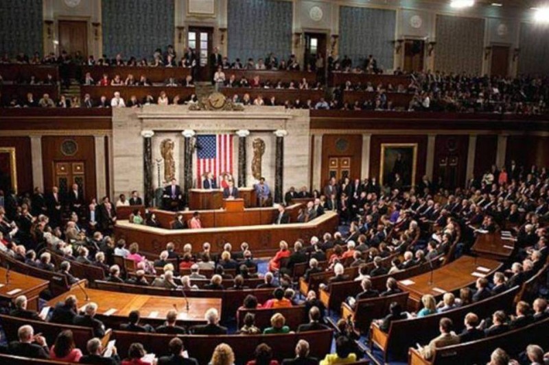 Imagem Ilustrando a Notícia: Congresso dos EUA aprova orçamento que evita paralisação do governo