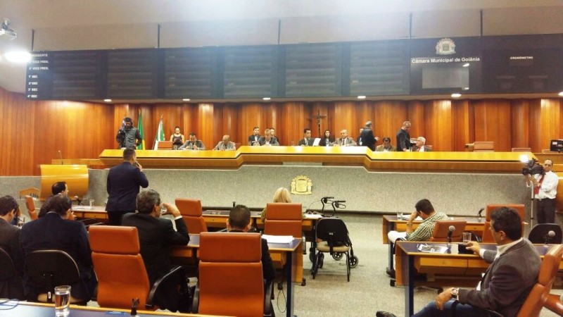 Imagem Ilustrando a Notícia: Despesas da prefeitura caíram 8%, diz Paulo Garcia