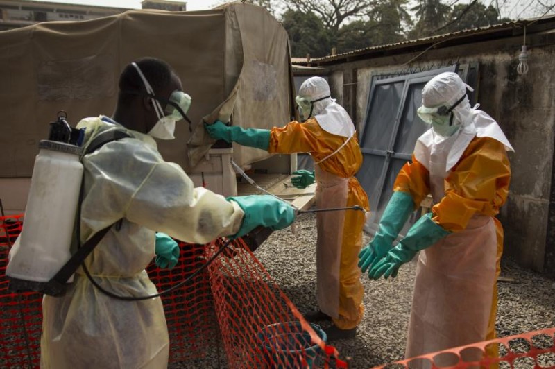 Imagem Ilustrando a Notícia: Dois novos casos de ebola são confirmados na Guiné-Conacri