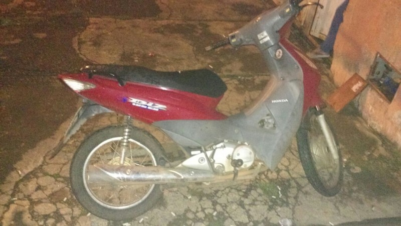 Imagem Ilustrando a Notícia: Homem é preso com motocicleta roubada no Parque Industrial João Braz