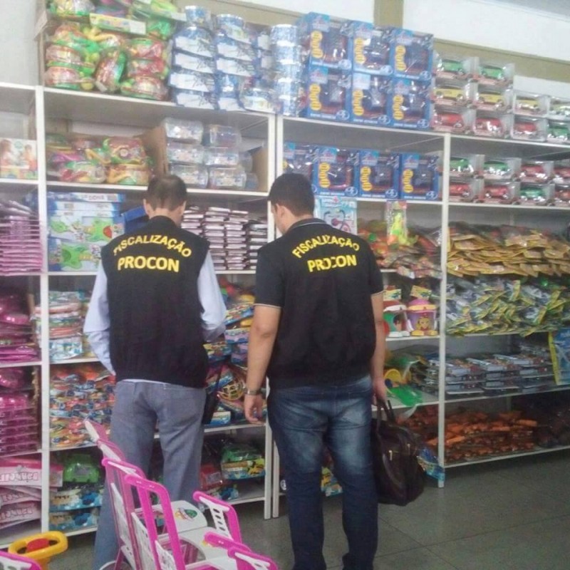 Imagem Ilustrando a Notícia: Procon realiza operação para fiscalizar lojas de brinquedos em Goiânia