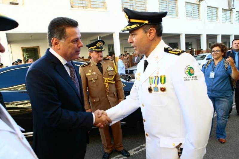 Imagem Ilustrando a Notícia: Novo comandante da PM de Goiás é empossado durante cerimônia