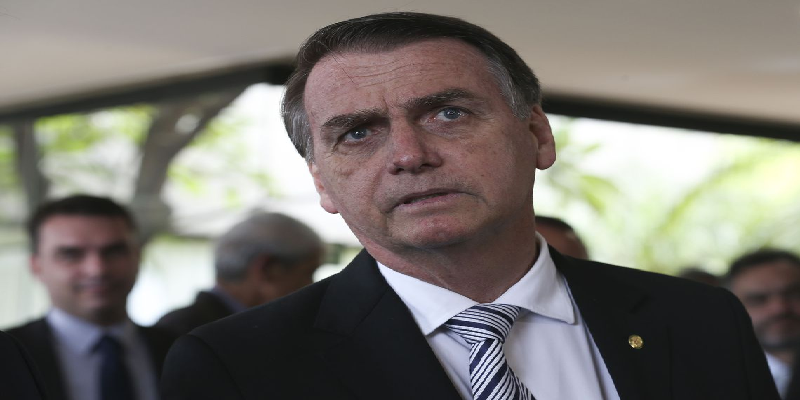 Imagem Ilustrando a Notícia: Bolsonaro retoma agenda da transição na segunda-feira