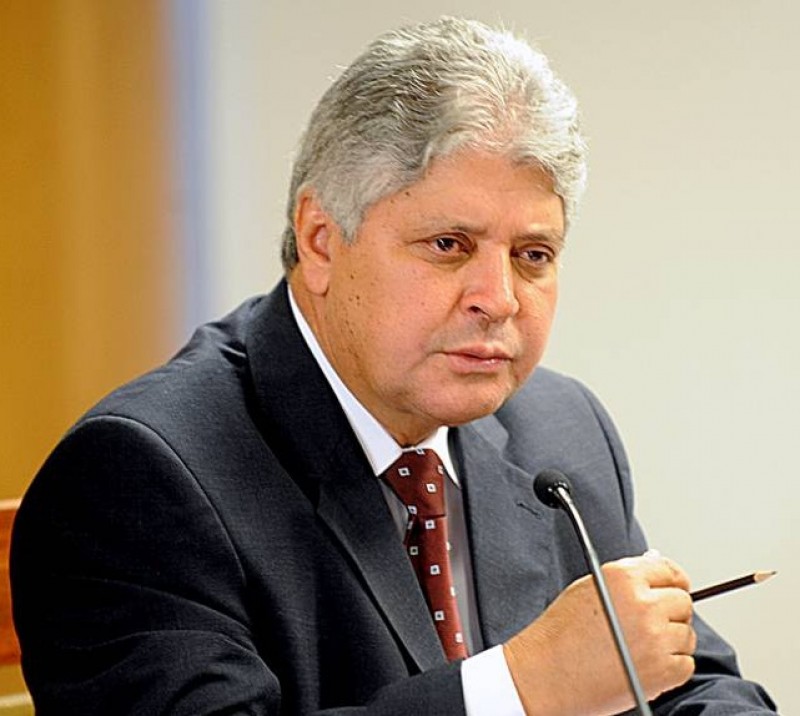 Imagem Ilustrando a Notícia: Estado de saúde do ex-governador Alcides Rodrigues é estável