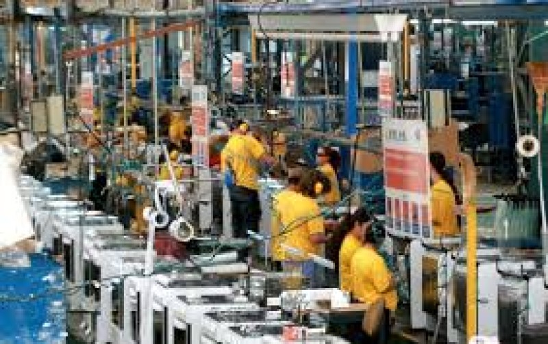 Imagem Ilustrando a Notícia: Produção Industrial cresce 1,4% em Goiás