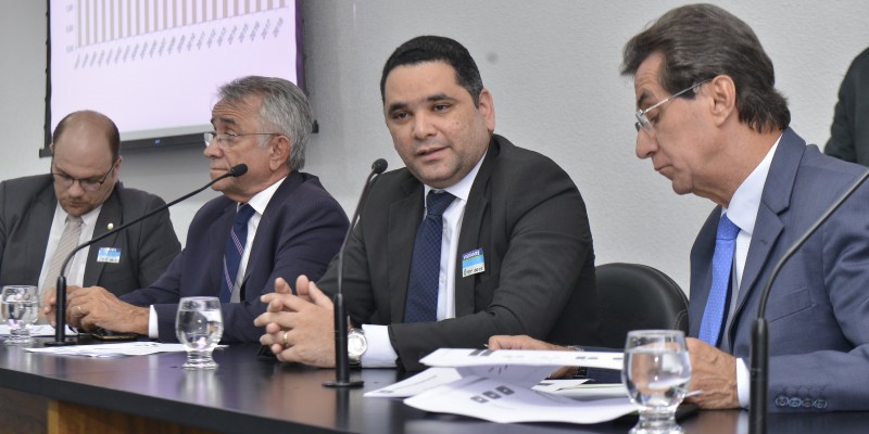 Imagem Ilustrando a Notícia: Goiás está fechou o 2º quadrimestre dentro da Lei Fiscal