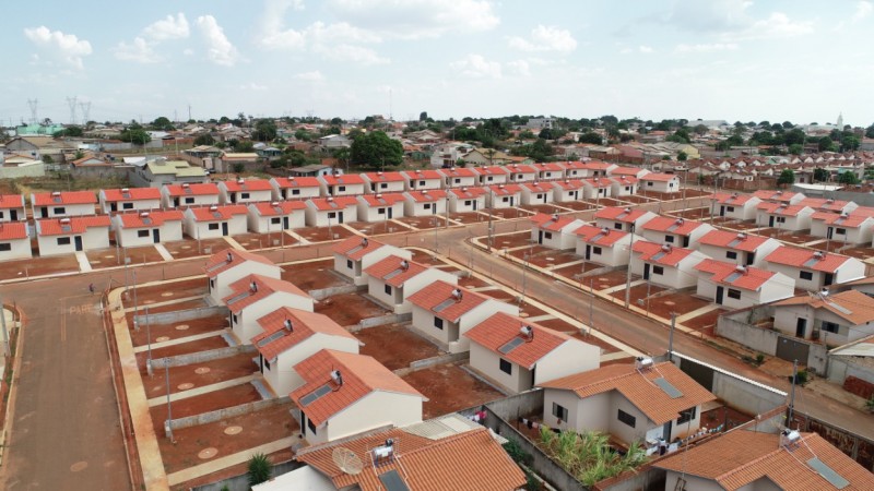 Imagem Ilustrando a Notícia: Governo de Goiás entrega residencial em Goianápolis