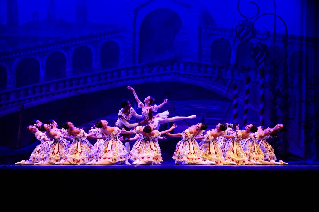 Imagem Ilustrando a Notícia: Bailarinos do Basileu se preparam para festival internacional de dança