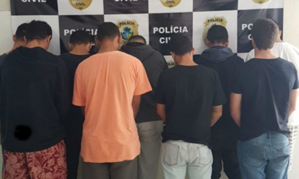 Imagem Ilustrando a Notícia: Grupo é preso suspeito por tráfico de drogas em Goiatuba