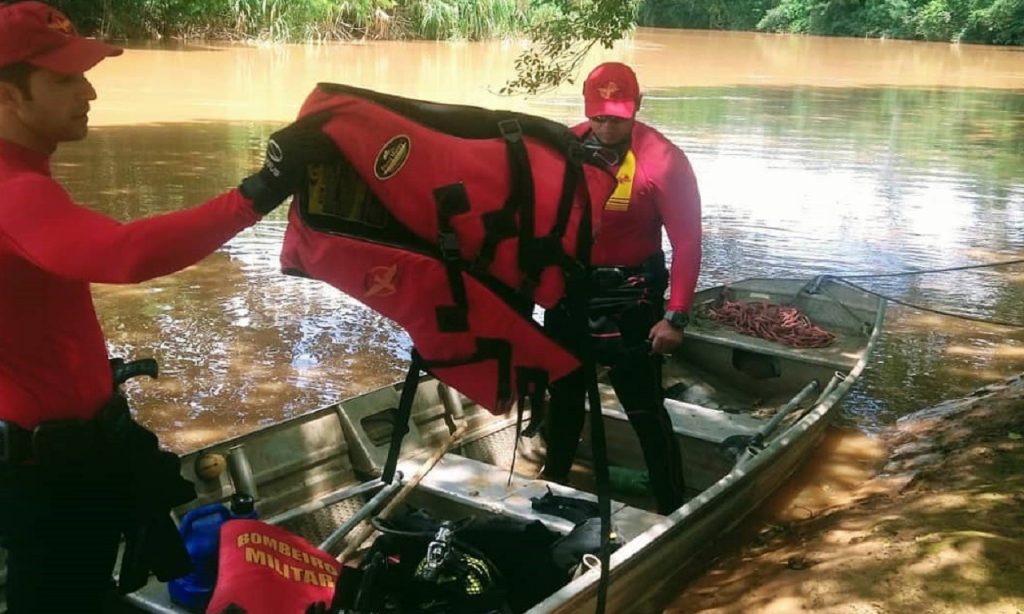 Imagem Ilustrando a Notícia: Pescador morre afogado no Rio Maranhão, em Padre Bernardo