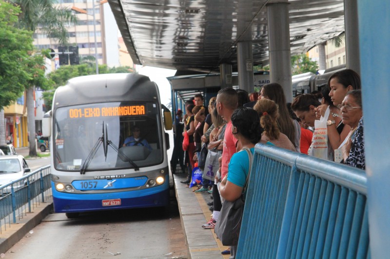 Imagem Ilustrando a Notícia: Só 11 mil solicitaram o Cartão Metrobus