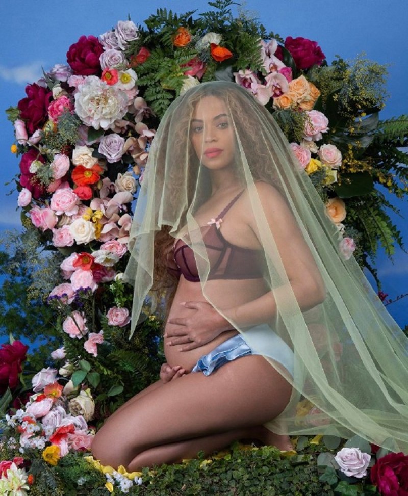 Imagem Ilustrando a Notícia: Beyoncé anuncia nova gravidez