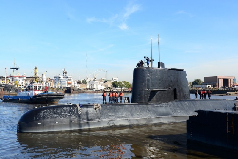 Imagem Ilustrando a Notícia: Submarino argentino desaparecido teria enviado 7 chamadas para a Marinha