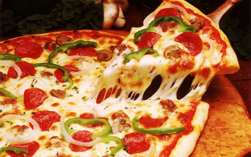 Imagem Ilustrando a Notícia: Segundo pesquisadora, pizza no café da manhã é mais saudável que cereal