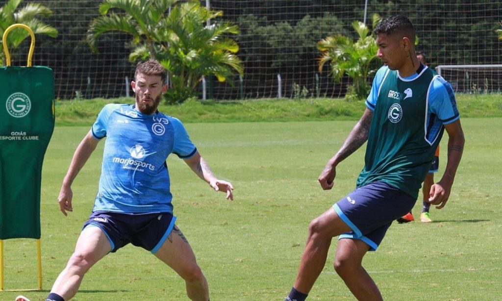 Imagem Ilustrando a Notícia: Goiás enfrenta Fast Clube pela primeira fase com vantagem do empate